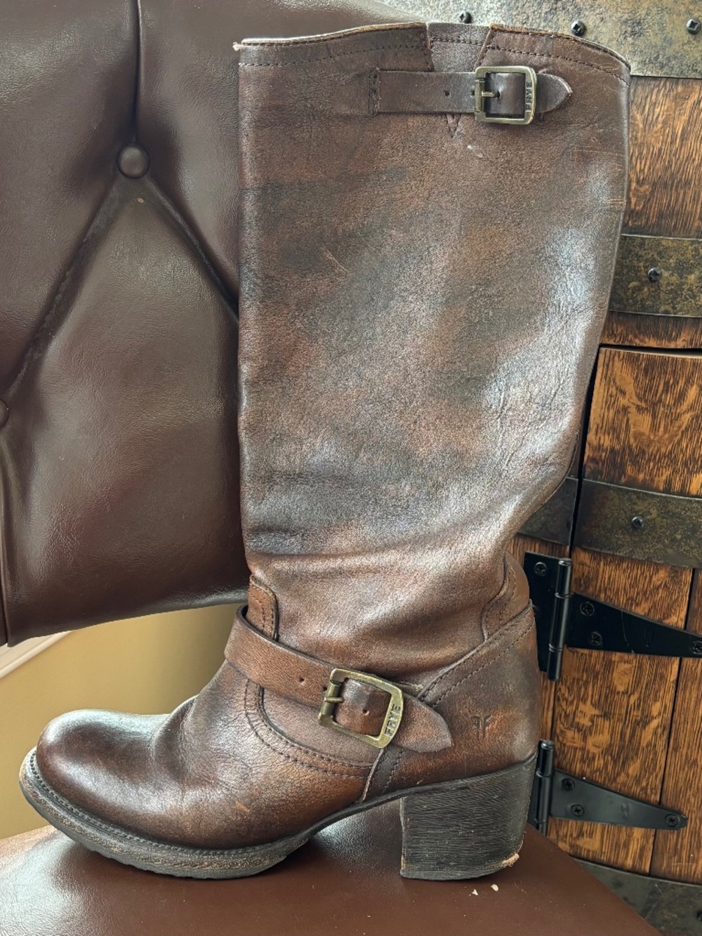 Frye Veronica Slouch Brown Leather Engineer Boots Size 9 - Picture 3 of 11